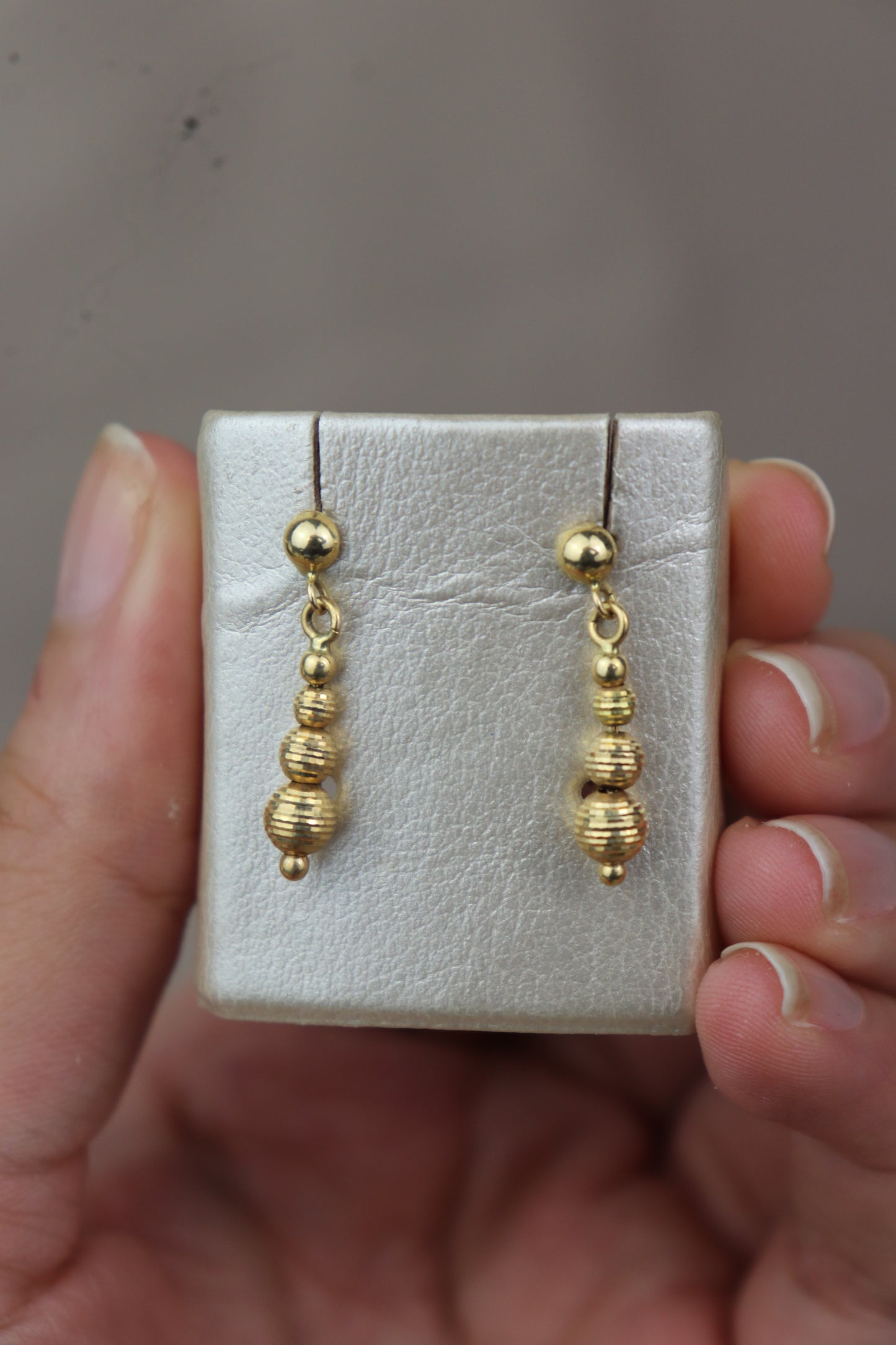 Colgantes de bolitas - 18k #95